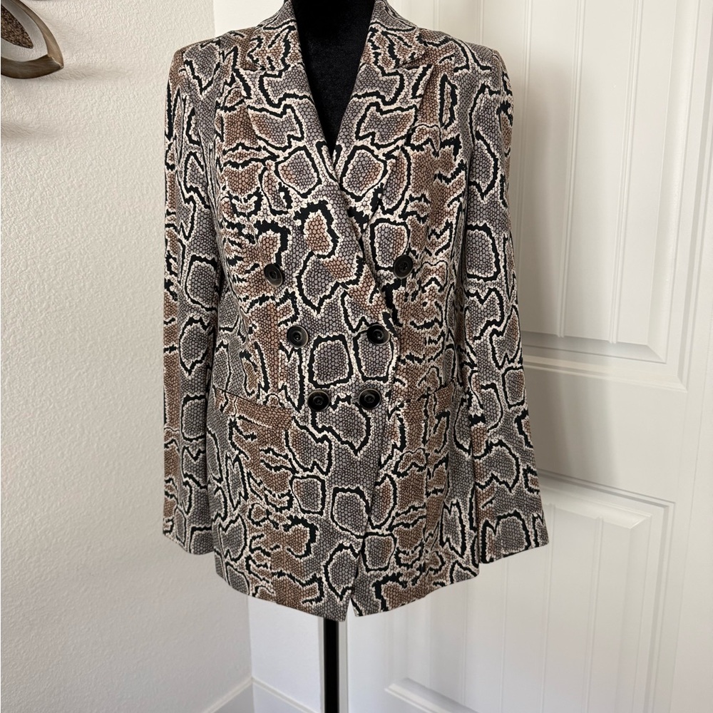 Cabi Python Blazer & Blouse Ensemble - image 3